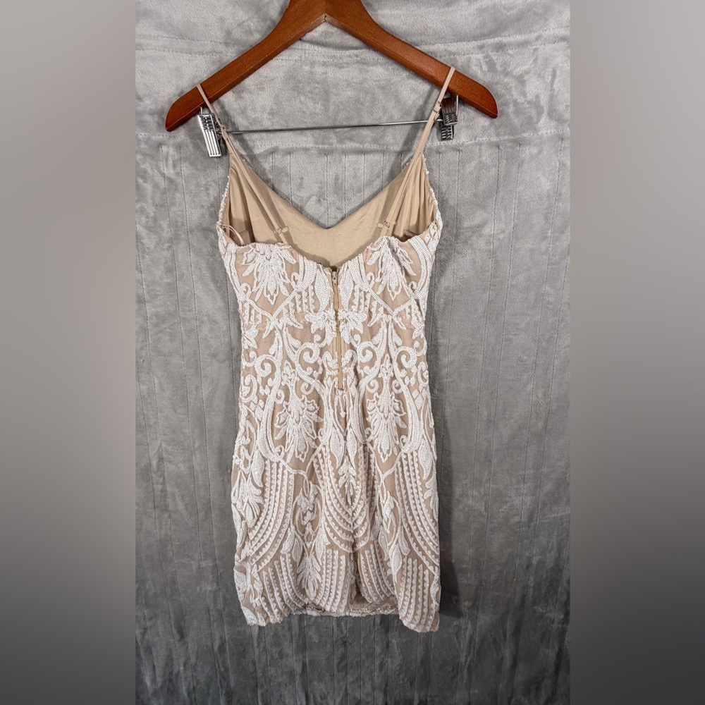Windsor Nude White Sequin Bodycon Mini Dress Small - Picture 4 of 11